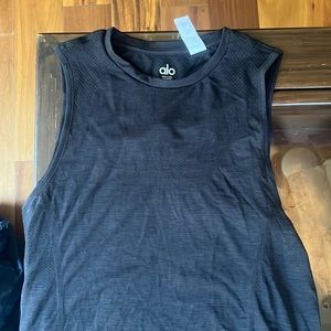 NWT Alo Yoga Tank Men’s